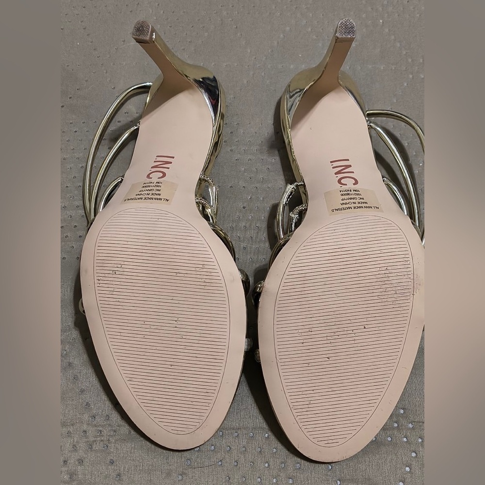 Like New INC Women's Ginny Strappy Stiletto Sandals - Light Gold US 10 - Picture 7 of 10